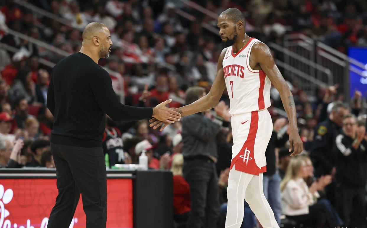 28圈- 杜兰特关键节点战术调整,掘金带队取胜了吗 